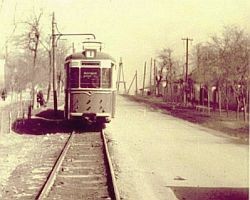 До середины 1970-х годов маршрут № 1 курсировал